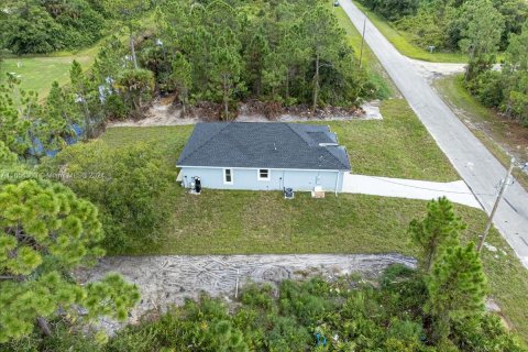 Villa ou maison à vendre à Lehigh Acres, Floride: 3 chambres, 112.13 m2 № 1358482 - photo 28