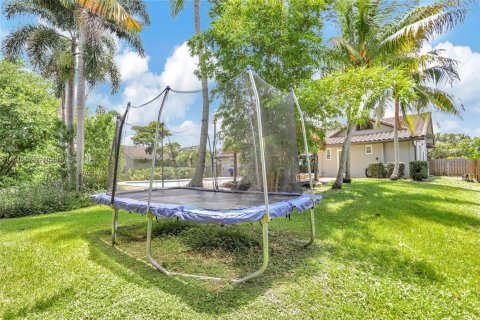 Casa en venta en Plantation, Florida, 4 dormitorios, 177.63 m2 № 1332845 - foto 14