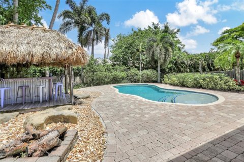 Casa en venta en Plantation, Florida, 4 dormitorios, 177.63 m2 № 1332845 - foto 16