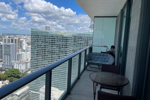 Condominio en alquiler en Miami, Florida, 2 dormitorios, 89.28 m2 № 1358481 - foto 4