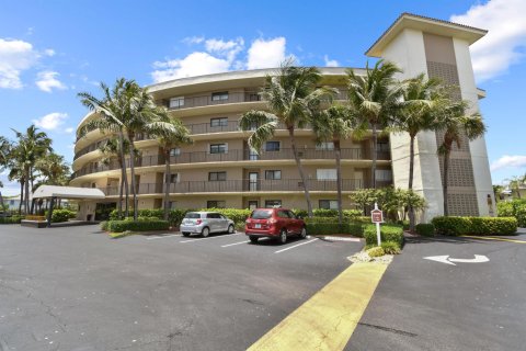 Copropriété à vendre à South Palm Beach, Floride: 2 chambres, 104.14 m2 № 913593 - photo 16