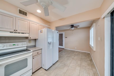 Copropriété à vendre à Delray Beach, Floride: 2 chambres, 84.54 m2 № 1225869 - photo 28