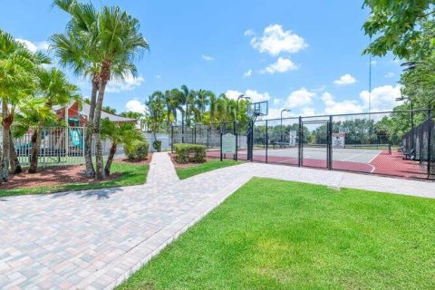 Casa en venta en Lake Worth, Florida, 4 dormitorios, 177.07 m2 № 1225846 - foto 12