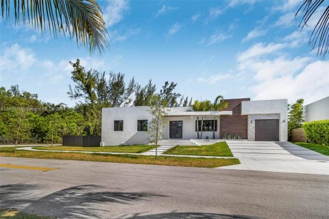 Casa en venta en Cutler Bay, Florida, 4 dormitorios, 191.38 m2 № 1333295 - foto 1