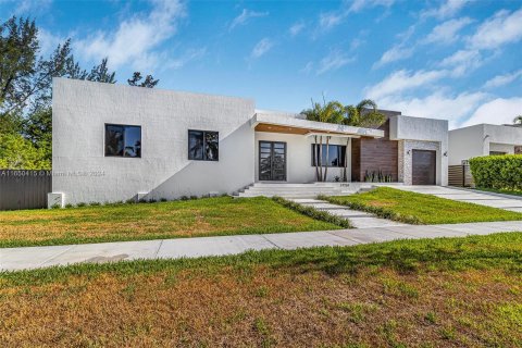 Villa ou maison à vendre à Cutler Bay, Floride: 4 chambres, 191.38 m2 № 1333295 - photo 3