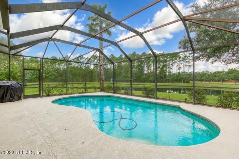 Villa ou maison à vendre à St. Johns, Floride: 5 chambres, 323.67 m2 № 771072 - photo 2