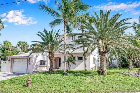 Villa ou maison à vendre à Fort Lauderdale, Floride: 3 chambres, 215.35 m2 № 959004 - photo 18