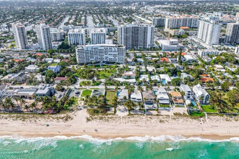 Villa ou maison à vendre à Fort Lauderdale, Floride: 3 chambres, 215.35 m2 № 959004 - photo 15