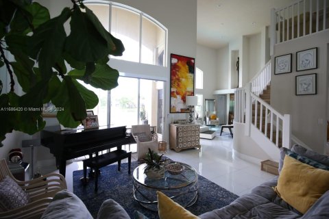 Villa ou maison à vendre à Pembroke Pines, Floride: 4 chambres, 289.76 m2 № 1427336 - photo 7