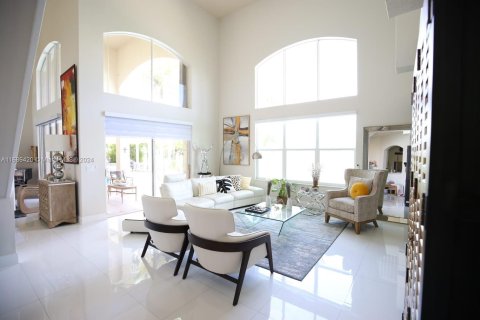 Villa ou maison à vendre à Pembroke Pines, Floride: 4 chambres, 289.76 m2 № 1427336 - photo 8