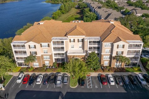 Condominio en venta en Orlando, Florida, 3 dormitorios, 197.79 m2 № 1109001 - foto 1