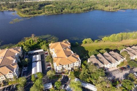 Condominio en venta en Orlando, Florida, 3 dormitorios, 197.79 m2 № 1109001 - foto 2