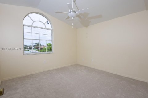 Casa en venta en Miami, Florida, 3 dormitorios, 123.84 m2 № 1410460 - foto 15