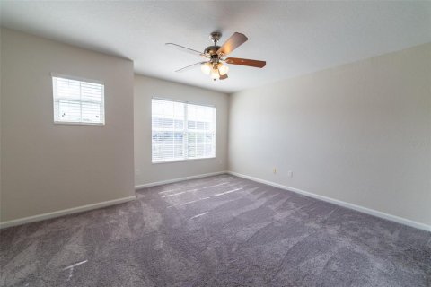 Townhouse in Orlando, Florida 3 bedrooms, 192.49 sq.m. № 1341658 - photo 9