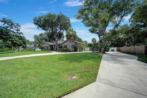 Villa ou maison à vendre à Port Charlotte, Floride: 4 chambres, 267.09 m2 № 1341657 - photo 7