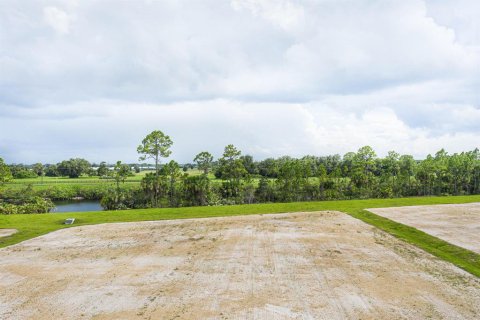 Купить земельный участок в Палм Сити, Флорида № 326194 - фото 4