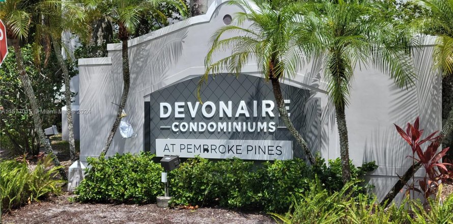 Condominio en Pembroke Pines, Florida, 3 dormitorios  № 1145742