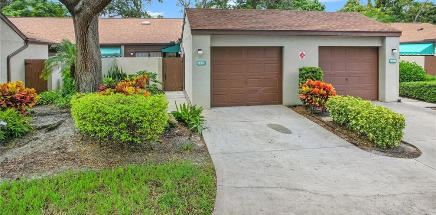 Condo in Bradenton, Florida, 2 bedrooms  № 1382852