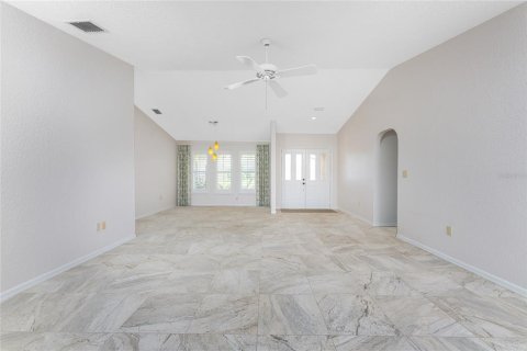 Villa ou maison à vendre à Punta Gorda, Floride: 3 chambres, 192.21 m2 № 1313450 - photo 8