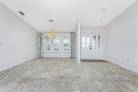 Villa ou maison à vendre à Punta Gorda, Floride: 3 chambres, 192.21 m2 № 1313450 - photo 6