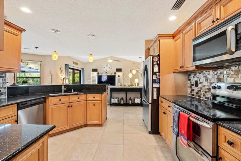 Villa ou maison à vendre à Coral Springs, Floride: 5 chambres, 248.79 m2 № 1230151 - photo 20