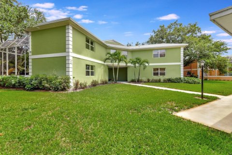 Townhouse in Stuart, Florida 3 bedrooms, 151.71 sq.m. № 1230150 - photo 6