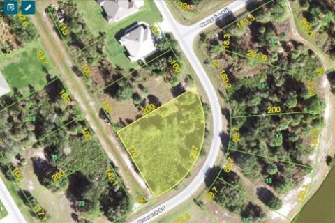 Купить земельный участок в Пунта-Горда, Флорида № 291139 - фото 1