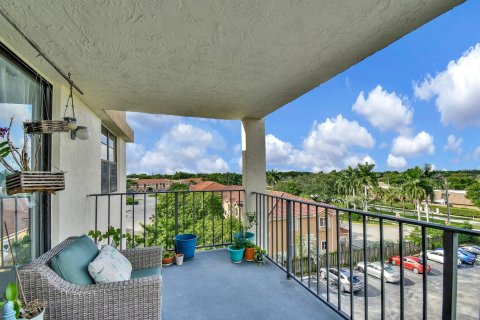 Condo in Tamarac, Florida, 2 bedrooms  № 1225824 - photo 10