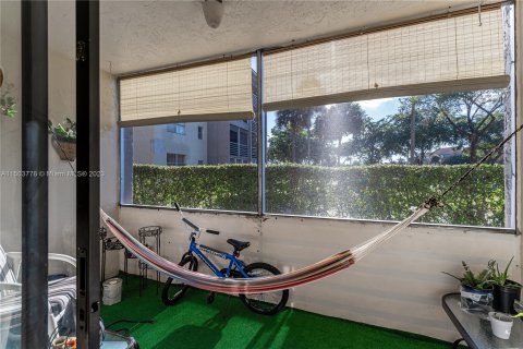 Condominio en venta en North Lauderdale, Florida, 2 dormitorios, 92.9 m2 № 911733 - foto 10