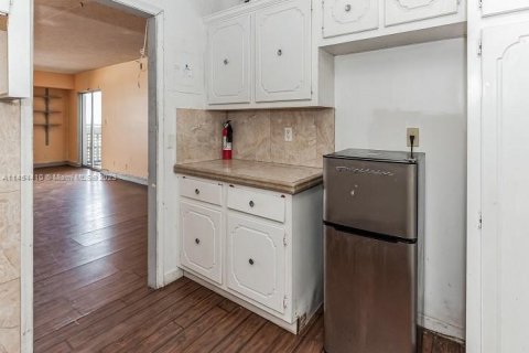 Condominio en venta en Lauderhill, Florida, 2 dormitorios, 114.27 m2 № 723984 - foto 12