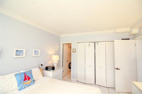 Condominio en venta en Pompano Beach, Florida, 2 dormitorios, 82.5 m2 № 1139351 - foto 8