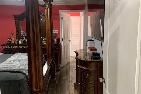 Casa en venta en Miami, Florida, 4 dormitorios, 166.57 m2 № 1404201 - foto 19