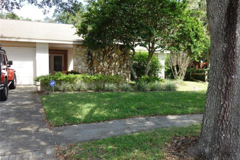 House in Tampa, Florida 3 bedrooms, 186.27 sq.m. № 1318341 - photo 2