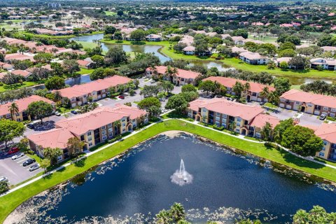 Condo in Delray Beach, Florida, 3 bedrooms  № 1003785 - photo 1