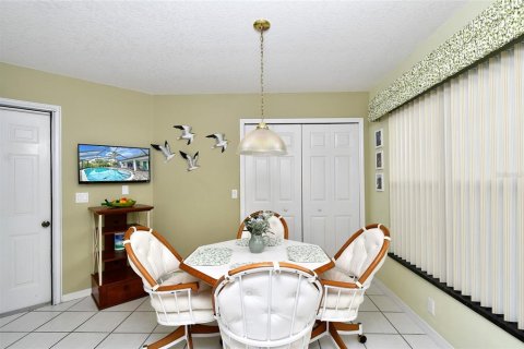 Casa en venta en Punta Gorda, Florida, 3 dormitorios, 161.09 m2 № 962797 - foto 13