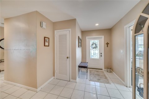 Casa en venta en Plantation, Florida, 3 dormitorios, 219.06 m2 № 866213 - foto 9