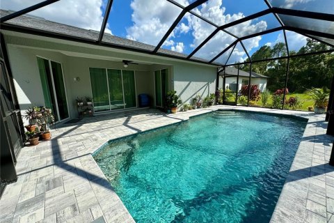 Villa ou maison à vendre à North Port, Floride: 3 chambres, 183.95 m2 № 1385392 - photo 3