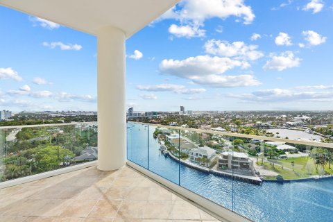 Condo in Fort Lauderdale, Florida, 3 bedrooms  № 1081428 - photo 19