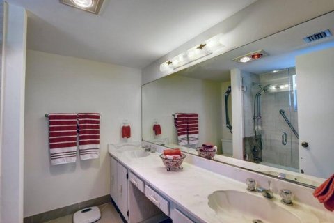 Condo in Riviera Beach, Florida, 3 bedrooms  № 1228553 - photo 23