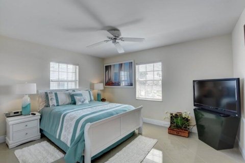 Condo in Riviera Beach, Florida, 3 bedrooms  № 1228553 - photo 21