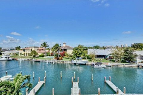 Condo in Riviera Beach, Florida, 3 bedrooms  № 1228553 - photo 30