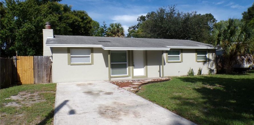 House in Tampa, Florida 3 bedrooms, 106.84 sq.m. № 1354236