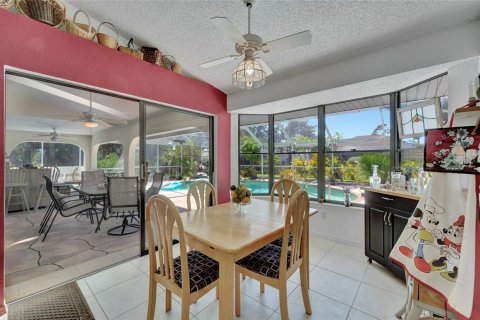Villa ou maison à vendre à Punta Gorda, Floride: 3 chambres, 209.22 m2 № 763573 - photo 9