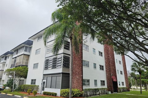 Copropriété à vendre à Lauderhill, Floride: 1 chambre, 89.09 m2 № 959235 - photo 3