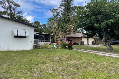 Villa ou maison à vendre à West Palm Beach, Floride: 2 chambres, 74.32 m2 № 991828 - photo 1