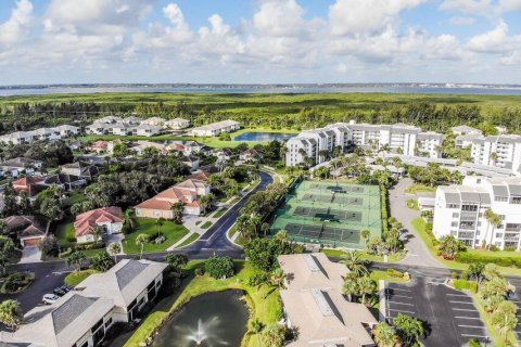 Condo in Hutchinson Island South, Florida, 3 bedrooms  № 991881 - photo 14