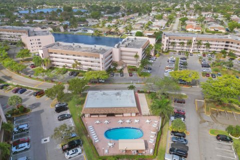 Condominio en venta en Sunrise, Florida, 2 dormitorios, 75.72 m2 № 1129286 - foto 10