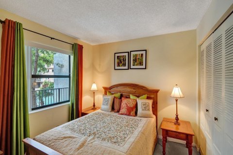 Condo in Sunrise, Florida, 2 bedrooms  № 1129286 - photo 23