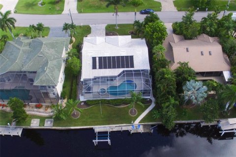 Villa ou maison à vendre à Punta Gorda, Floride: 3 chambres, 176.89 m2 № 1286242 - photo 8