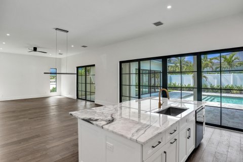 Casa en venta en Delray Beach, Florida, 5 dormitorios, 320.05 m2 № 1171022 - foto 26